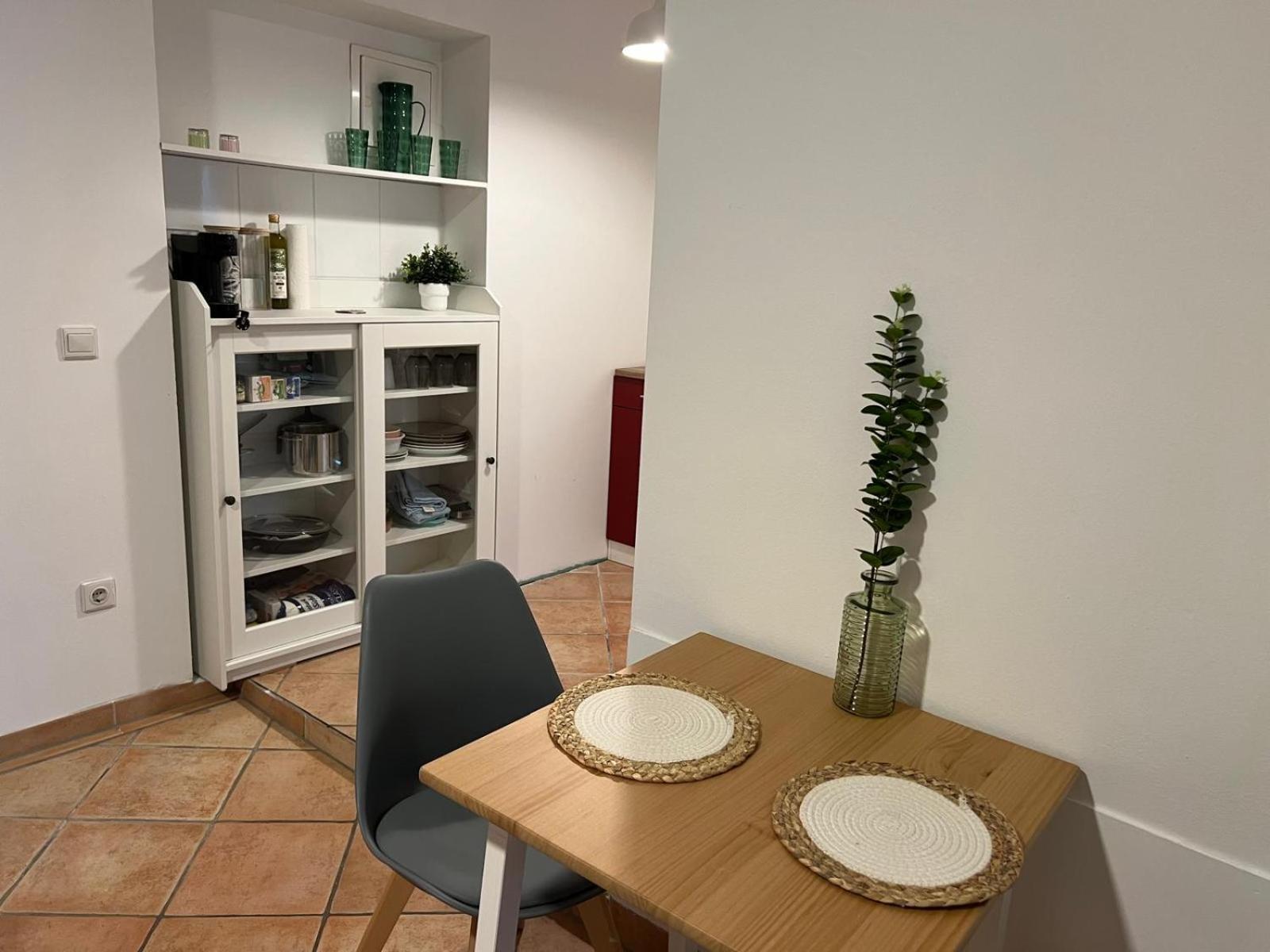Apartment S&h In Wersten Düsseldorf